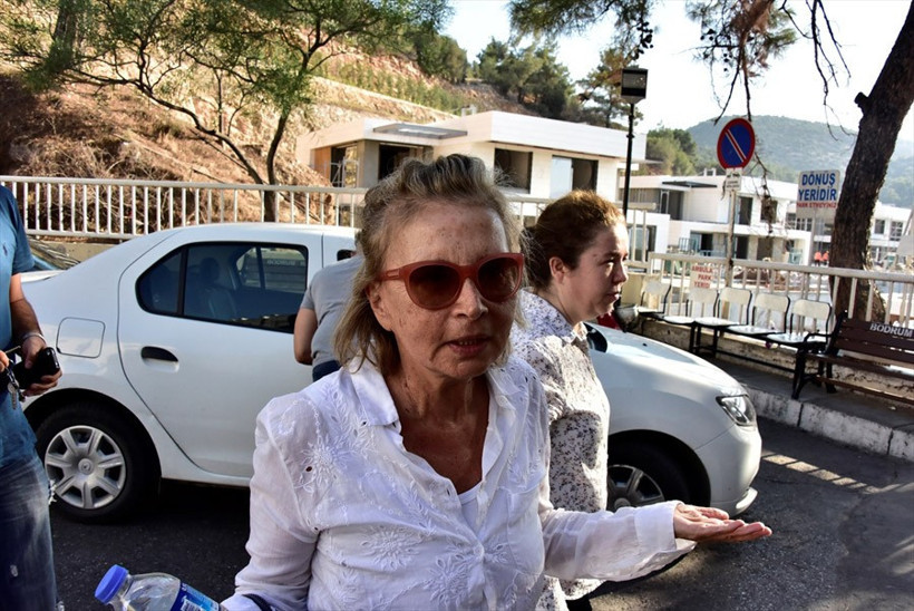 Nazlı Ilıcak yakalandığında böyleydi sıfır makyajlı hali - Resim: 2