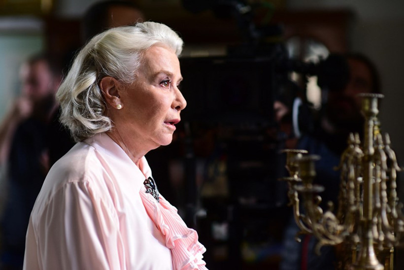 İstanbullu Gelin 21.bölüm bu el sahnesi damga vuracak  - Resim: 4