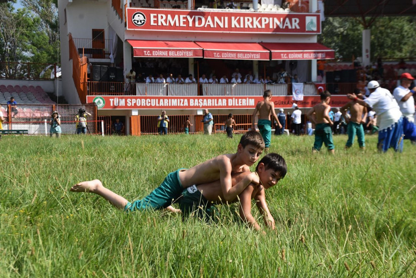 Kırkpınar'da çayıra çıkan çocukların hayali başpehlivan olmak - Resim: 3