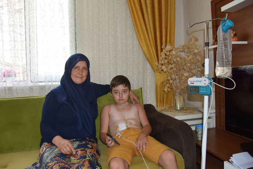 9 yılda 300 ameliyat geçirdi! Yeniden olması gerekiyor - Resim: 3