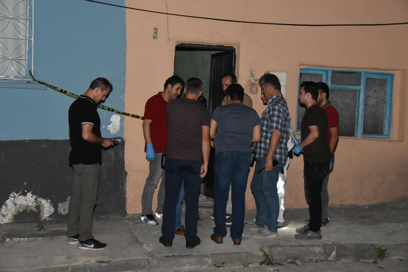 Eskişehir'de korkunç cinayet! Bıçaklayarak öldürdü daha sonra parçalara ayırdı - Resim: 3