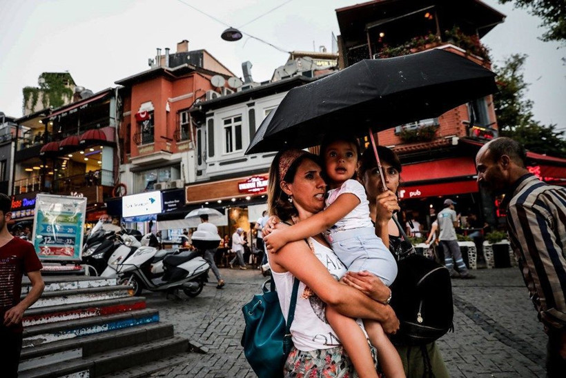 Dışarı çıkacaklar dikkat! Kuvvetli sağanak vuracak - Resim: 1
