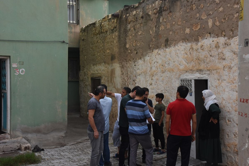 300'ü aşkın havanlı saldırıya uğrayan Nusaybin'de hasar tespit çalışması - Resim: 2