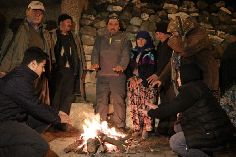Depremin merkez üssü! Ateş başında deprem nöbeti - Resim: 1