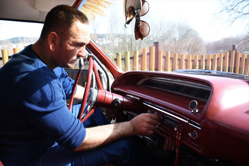 Bartın'da 3 klasik otomobili yeniledi bakan bir daha baktı - Resim: 4