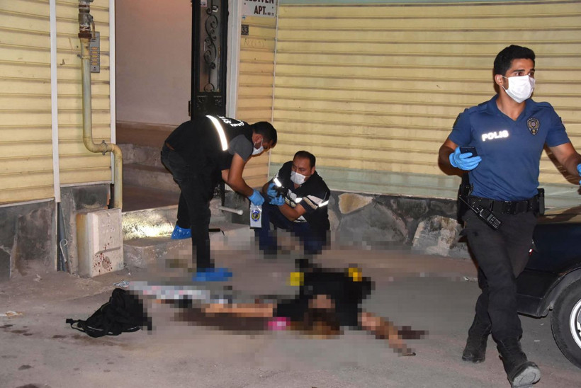 Kütahya'da bir kadın borç aldığı komşusu tarafından acımasızca öldürüldü - Resim: 2