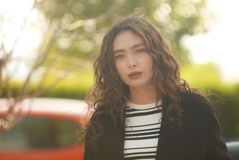 Tuba Büyüküstün Sefirin Kızı'nda Neslihan Atagül'ün yerini aldı - Resim: 4