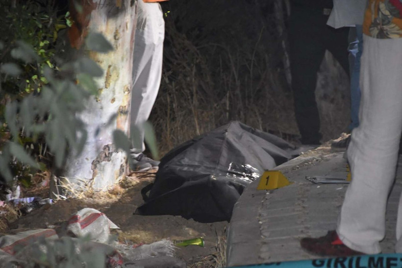 Uyuşturdular, silahla öldürüp cesedi yakıp asitle eritmeye çalışmışlar! Kum dolu çuvalla sokağa attılar - Resim: 3