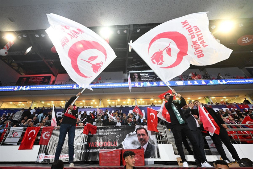 BBP 12. Olağan Büyük Kurultayı yapıldı kongreden dikkat çeken kareleler Mustafa Destici Arap ülkelerini kınadı - Resim: 1