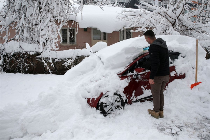 Meteoroloji yeni hafta için uyardı: Önce fırtına, sonra kuvvetli sağanak! İstanbul'da salı günü... - Resim: 4