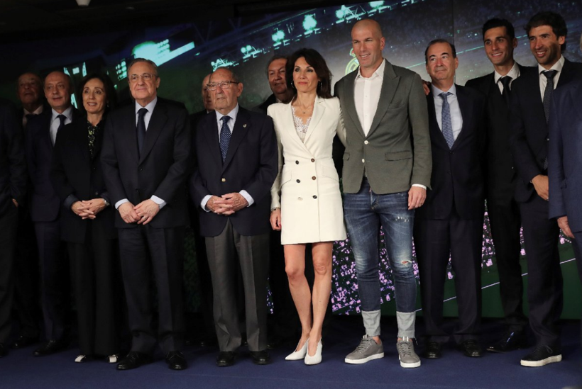 Zinedine Zidane'in imza törenine damga vuran bomba detay - Resim: 3