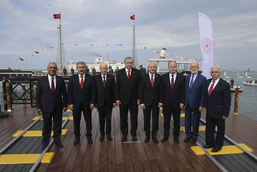 19 Mayıs'ın 100 yıl dönümünde bütün liderler Samsun'da buluştu - Resim: 1