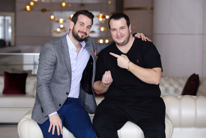 Şahan Gökbakar yönetmenlik koltuğuna oturuyor - Resim: 2