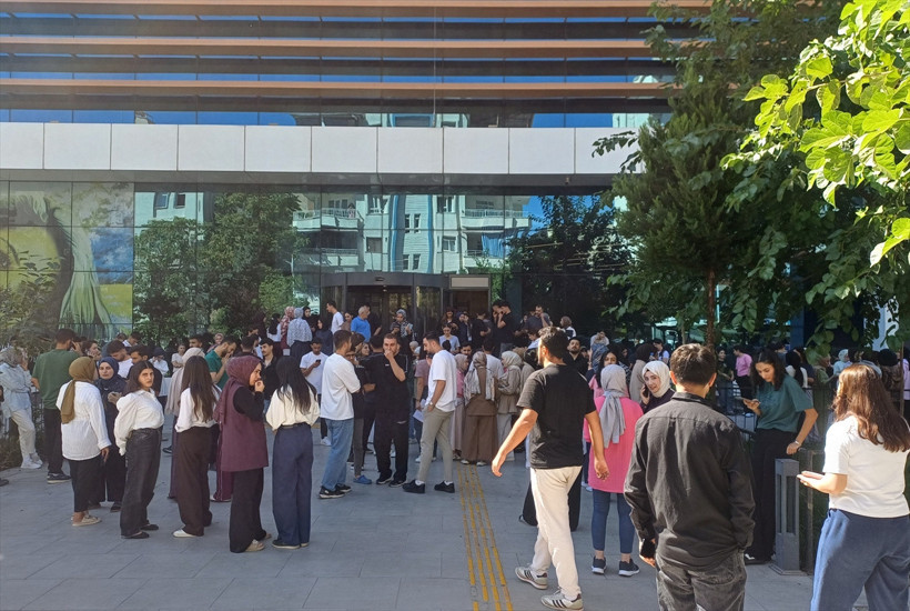 Şanlıurfa'da korkutan deprem! AFAD son depremi duyurdu, 9 ilde hissedildi - Resim: 0
