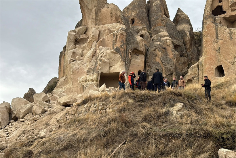 Kapadokya'da peribacası çöktü! 2 kişi hayatını kaybetti, soruşturma başlatıldı - Resim: 1