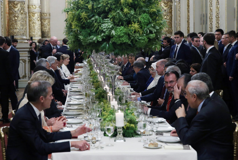 G20 liderleri yemekte buluştu! Erdoğan’a özel helal menü hazırlandı - Resim: 2