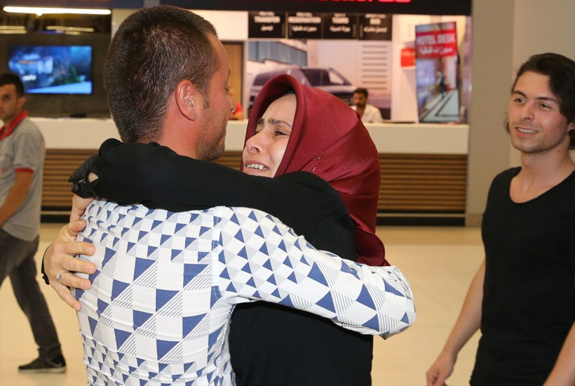 Libya'da alıkonulan 6 Türk gemici İstanbul'a geldi - Resim: 2