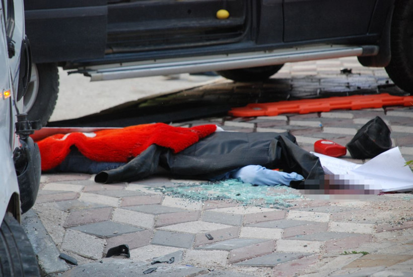 Tokat'ta anne ile kızının üzerine araç devrildi 1 ölü 7 yaralı - Resim: 3