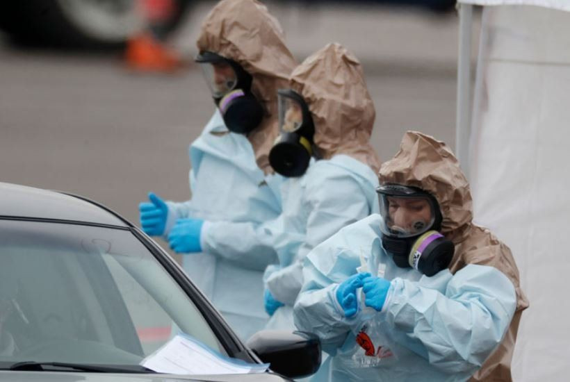 Koronavirüs taşıyıcılarının yüzde 86'sı tespit edilmeden toplum içinde dolaşıyor - Resim: 1