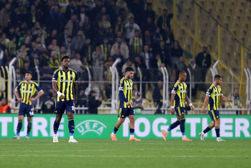 Fenerbahçe'de derbi öncesi bomba karar! Futbolculara bildirildi - Resim: 1
