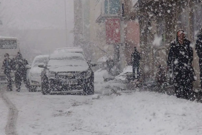 Hafta sonu hava durumu tahminleri geldi! Soğuk hava ve yağış ne zamana kadar sürecek? - Resim: 1