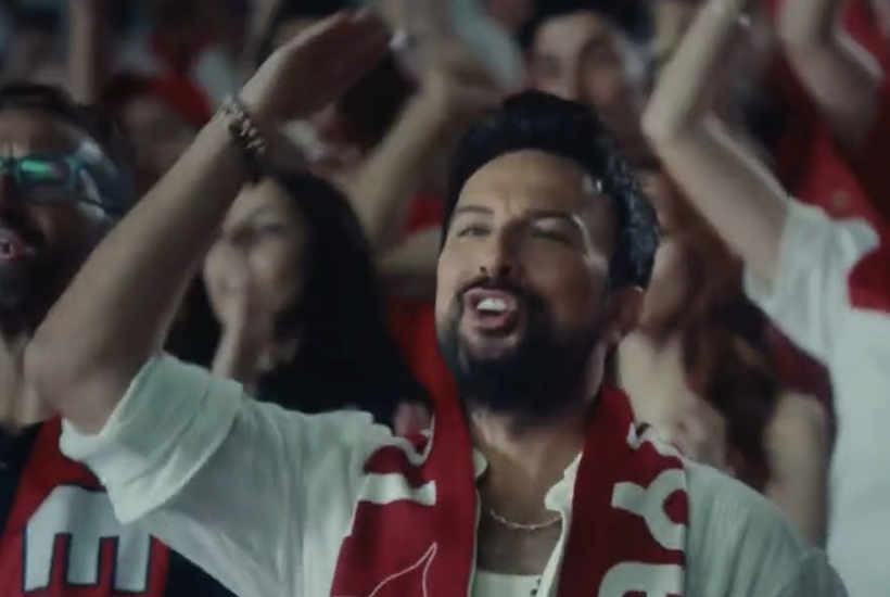 Tüm Türkiye 24 yıl sonra bu gururu yaşadı! Ünlülerden Milli Takım'a tebrik - Resim: 3