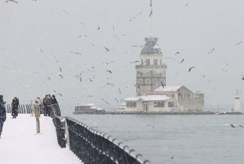 İstanbul'a bitmeyecek, görülmemiş kar geliyor! Okulları tatil ettirecek - Resim: 2