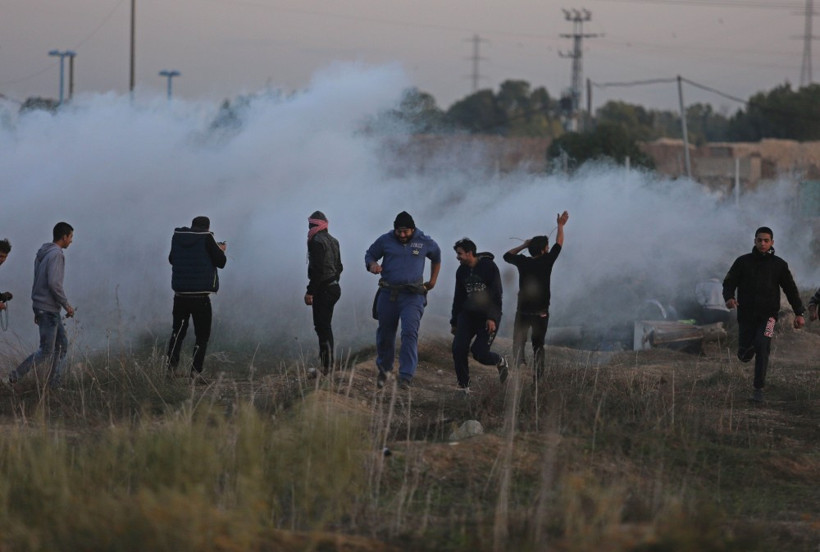 Kudüs, Batı Şeria ve Gazze'deki gösterilerde 92 Filistinli yaralandı - Resim: 4