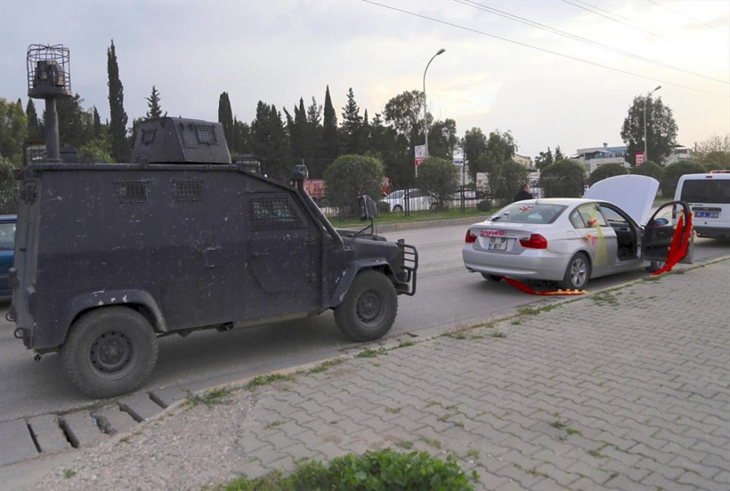 Düğün yerine karakola gittiler - Resim: 2