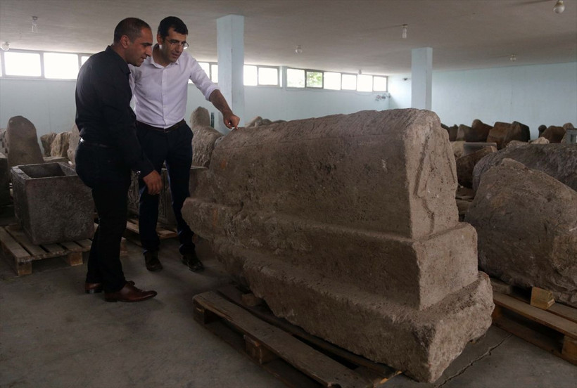 Pasinler'de heyecanlandıran kümbet kazısı Sultan 2. Alaaddin Keykubat'ın sandukası bulundu - Resim: 1