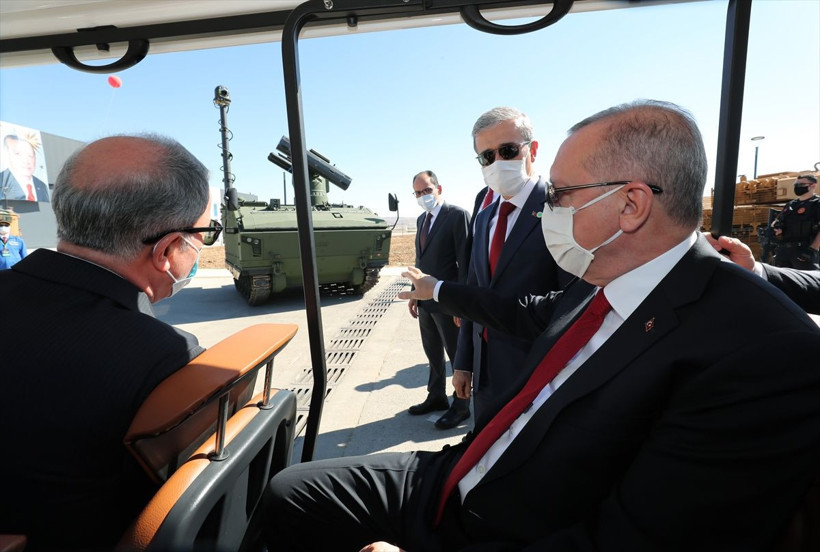 Cumhurbaşkanı Erdoğan Roketsan'dan topa tuttu! 'Malazgirt ne kadar bizimse, Sakarya da bizimdir' - Resim: 2