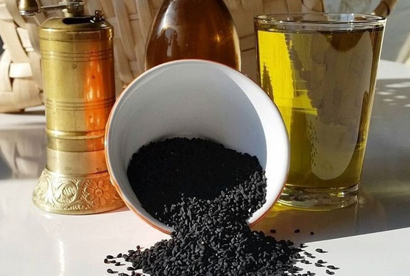 Binbir derde deva! İşte çörek otu yağının faydaları! - Resim: 1