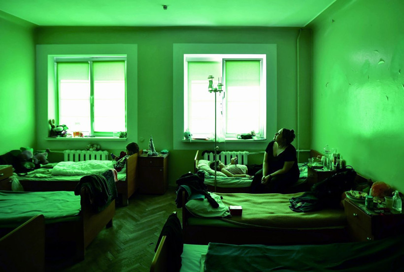 Günlerce sığınakta tedavi gördü! Ukrayna'da çocuklar hastaneye getirildi: Yürek dağlayan kareler... - Resim: 1