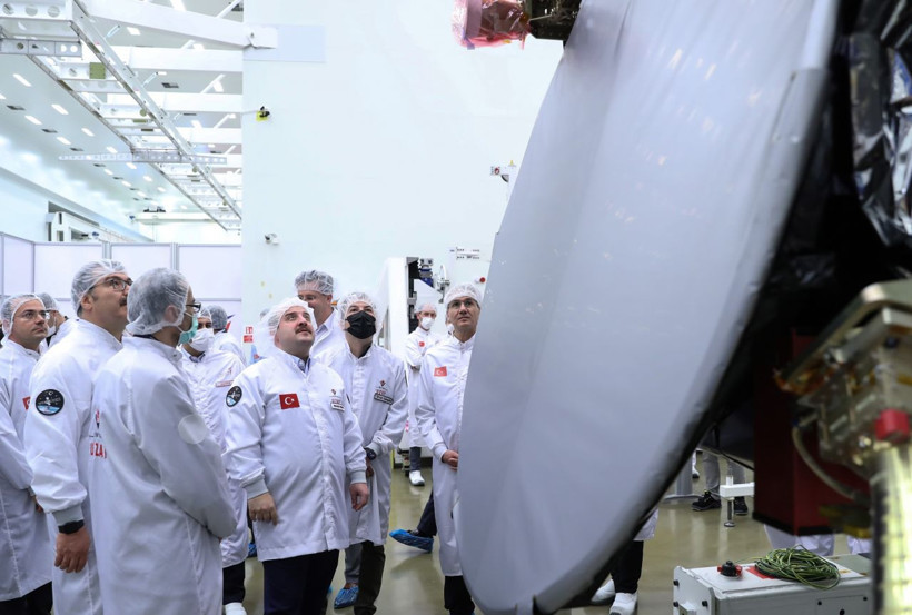 Türk mühendisleri ve teknisyenleri TURKSAT 6A'ya damga vurdu - Resim: 3