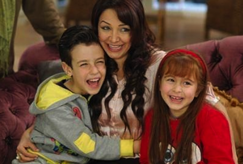 Evrim Akın'ın ifşaları bitmiyor! Başrol oyuncularından makyöze herkes iddiaları doğruladı - Resim: 2