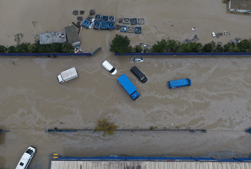 İstanbul'daki selden bir acı haber daha! - Resim: 2