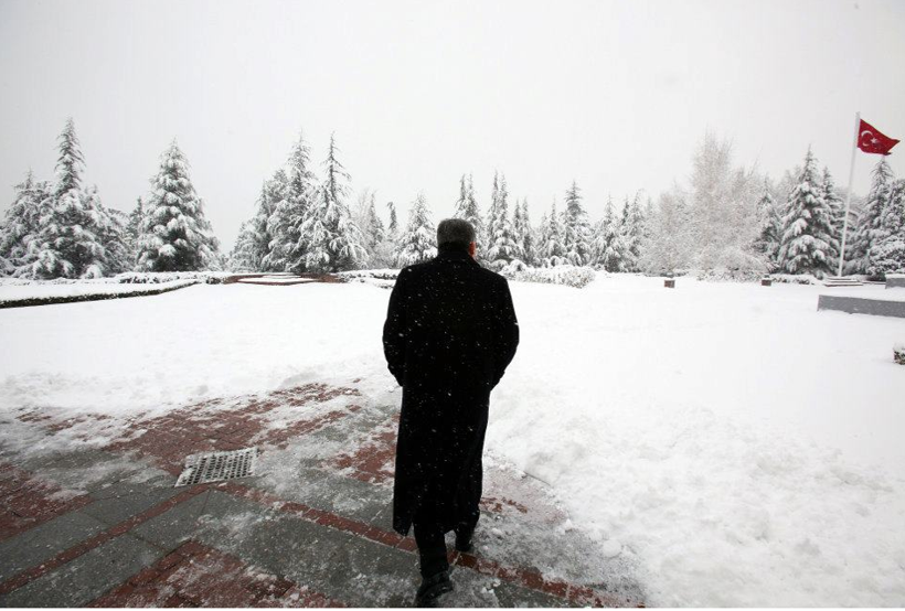 Abdullah Gül doya doya kartopu oynadı - Resim: 2