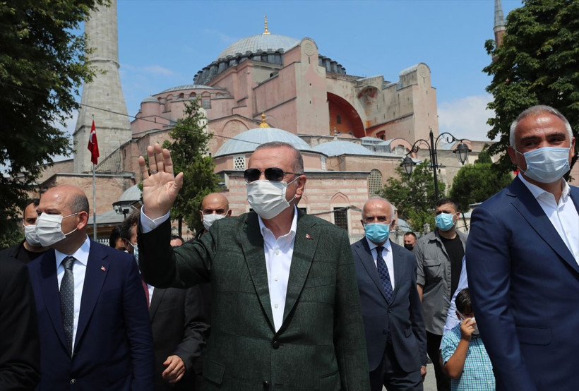 Cumhurbaşkanı Erdoğan'dan Ayasofya Camii'ne sürpriz ziyaret - Resim: 1