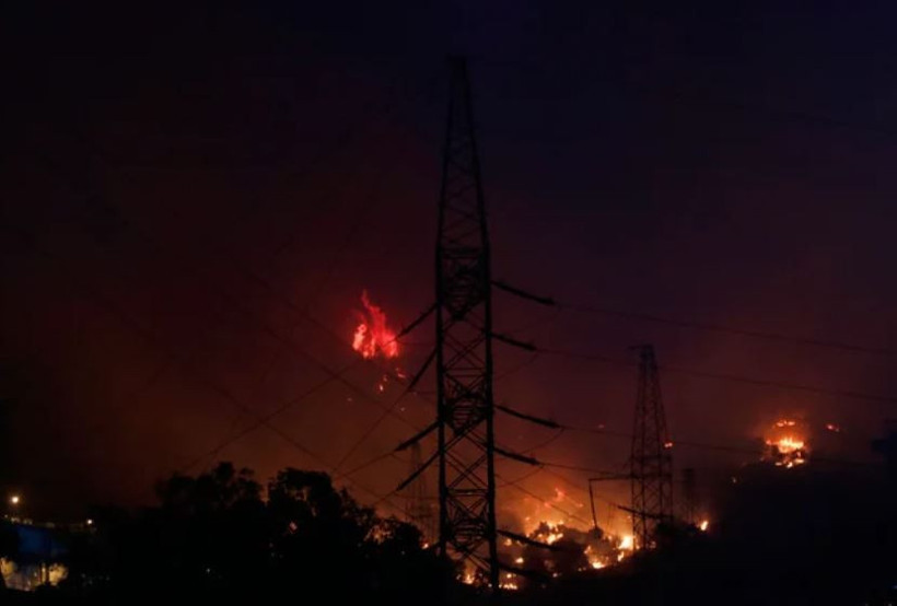 Milas'ta yanan termik santralin sahibine tepki: Haluk Levent gibi helikopter kiralayamadın mı? - Resim: 1