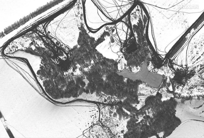 Rusya'nın askeri harekatı uzaydan görüntülendi - Resim: 3
