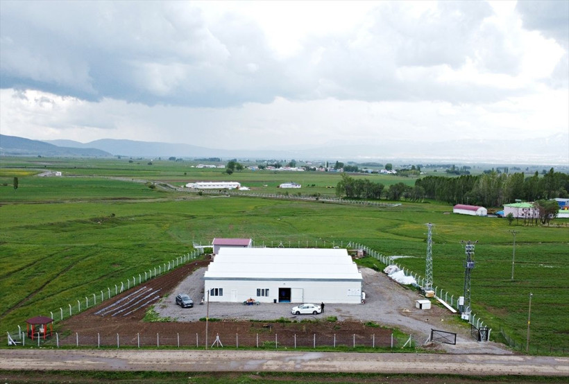 Anne oğluyla birlikte üretiyor, toptancılar satın almak için sırada bekliyor! "Şimdiki hedefimiz..." - Resim: 1