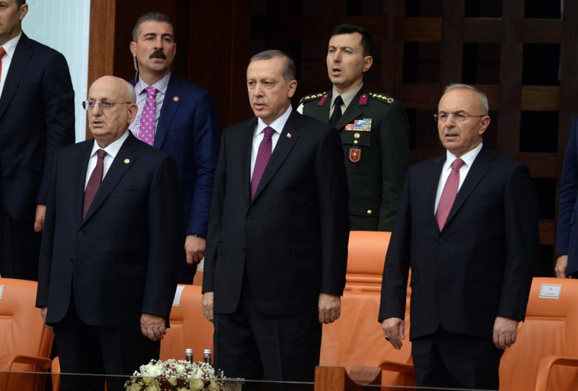 TBMM'de yemin töreni! İşte o çarpıcı fotoğraflar... - Resim: 2