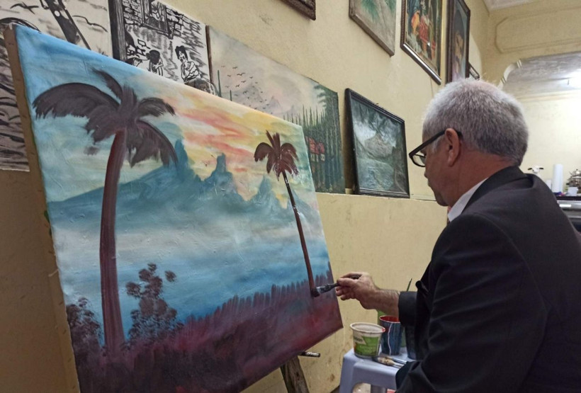 Siirt'te 60 yaşındaki adam 15 yılda satamadığı ürünleri pandemi döneminde bitirdi - Resim: 3