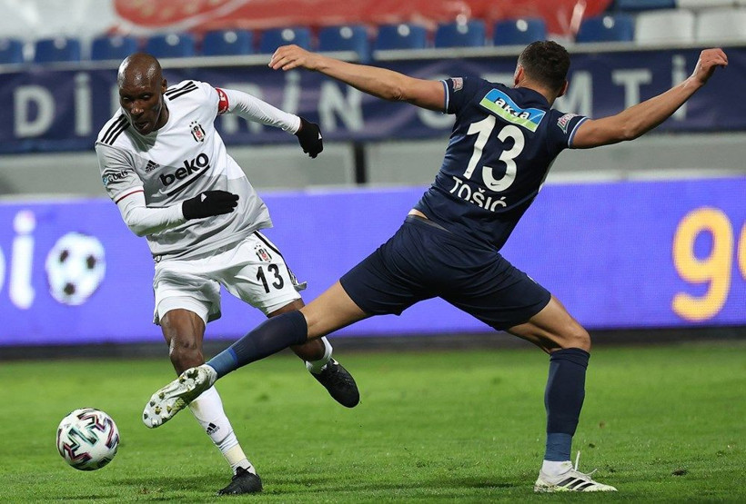 Kasımpaşa-Beşiktaş maçı sonrası olay sözler: Halil Umut Meler operasyona gelmiş - Resim: 1