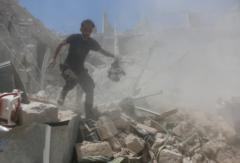 Suriye'den yürek yakan kare! İşte çaresizliğin fotoğrafı - Resim: 3