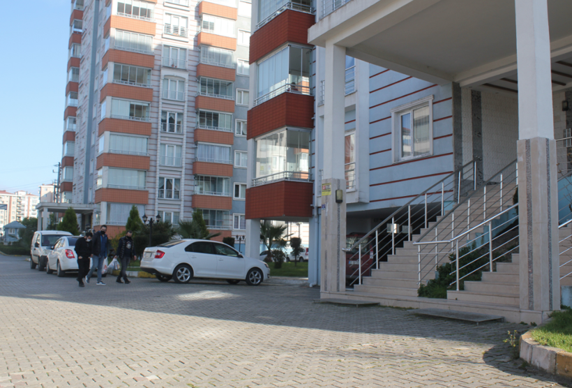 Sinop'ta sağlık çalışanları için yazılan çirkin yazıya Ordu’dan manidar yanıt - Resim: 1