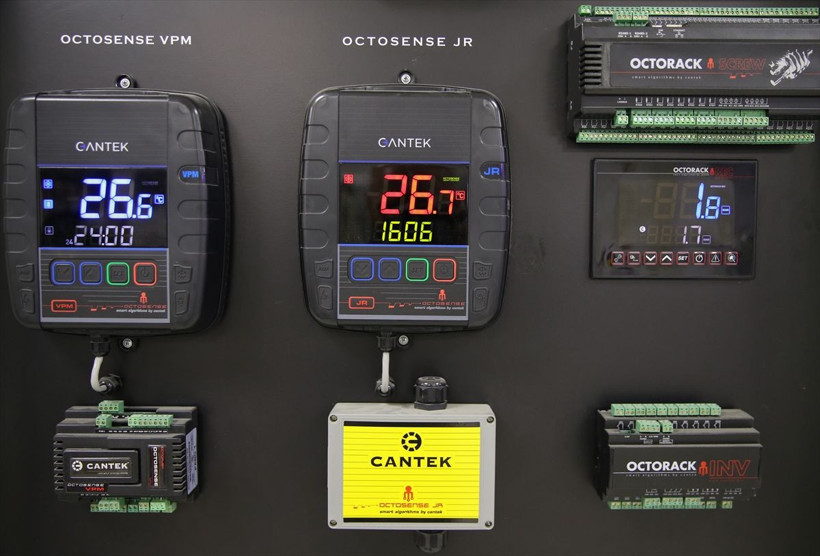 Babası şoför annesi terziydi o milyoner oldu! Küçük atölyede başladı 65 ülke peşinde - Resim: 1