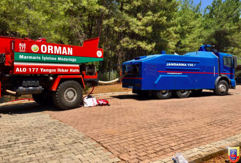 TSK'dan kara, hava ve denizden yangınlara müdahale! İddialara fotoğrafla cevap! - Resim: 4