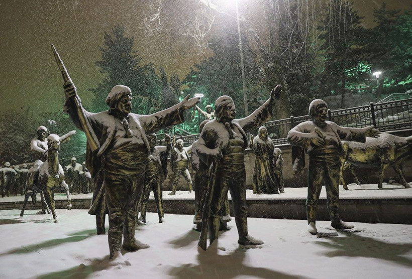 Ankara'da beklenen kar yağışı başladı! Başkentlilere özel araçlarınızla yola çıkmayın çağrısı - Resim: 4