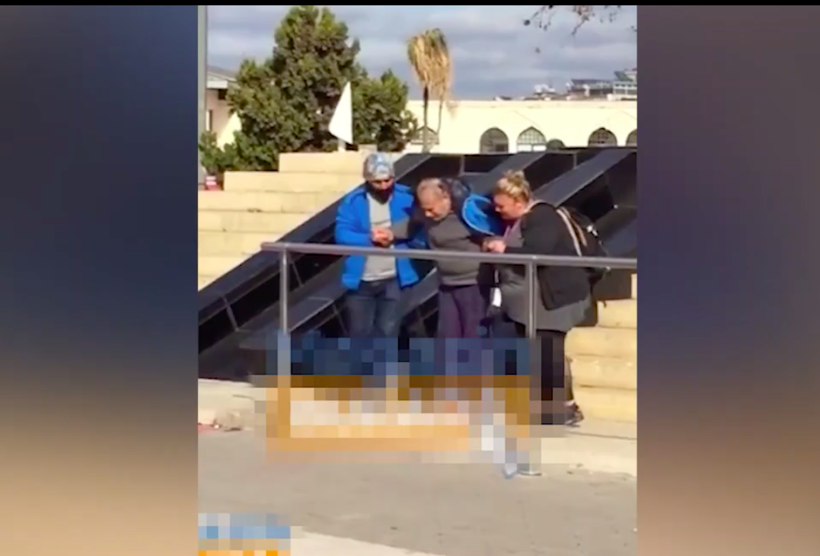 Yalınayak sokakta yatan Mehmet Ali Erbil şok etti! Herkes şov mu derken işin aslı çıktı - Resim: 3